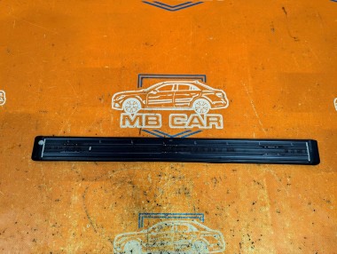 Накладка порога внутренняя MERCEDES-BENZ E-класс W211/S211 (2002 - 2006) — Разборка Мерседес