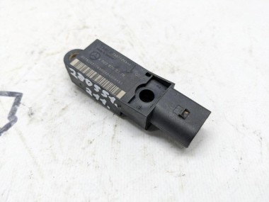 Датчик удара MERCEDES-BENZ E-класс W211/S211 (2002 - 2006) — Разборка Мерседес