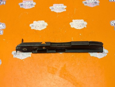 Кронштейн крепления бампера MERCEDES-BENZ CLS-класс C219 (2004 - 2008) &mdash; Разборка Мерседес