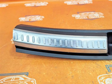 Накладка замка багажника MERCEDES-BENZ GLE-класс Coupe C292 (2015 - 2019) — Разборка Мерседес