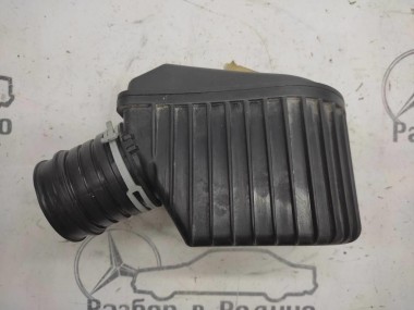Резонатор воздушного фильтра MERCEDES-BENZ E-класс W211/S211 (2002 - 2006) — Разборка Мерседес