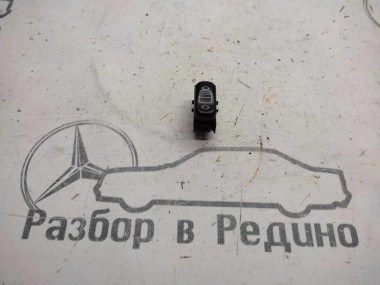 Кнопка стеклоподъемников MERCEDES-BENZ SLK-класс R170 (1996 - 2000) — Разборка Мерседес