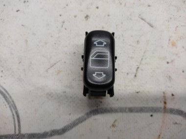 Кнопка стеклоподъемников MERCEDES-BENZ SLK-класс R170 (1996 - 2000) — Разборка Мерседес