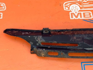 Панель телевизора верхняя MERCEDES-BENZ Sprinter W901-905 (1995 - 2006) — Разборка Мерседес