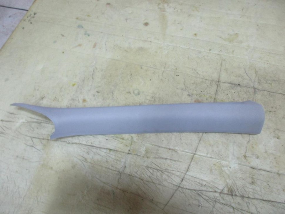 Накладка передней стойки MERCEDES-BENZ CLS-класс C218/X218 рестайлинг (2014 - 2017) фото 1 — Разборка Мерседес