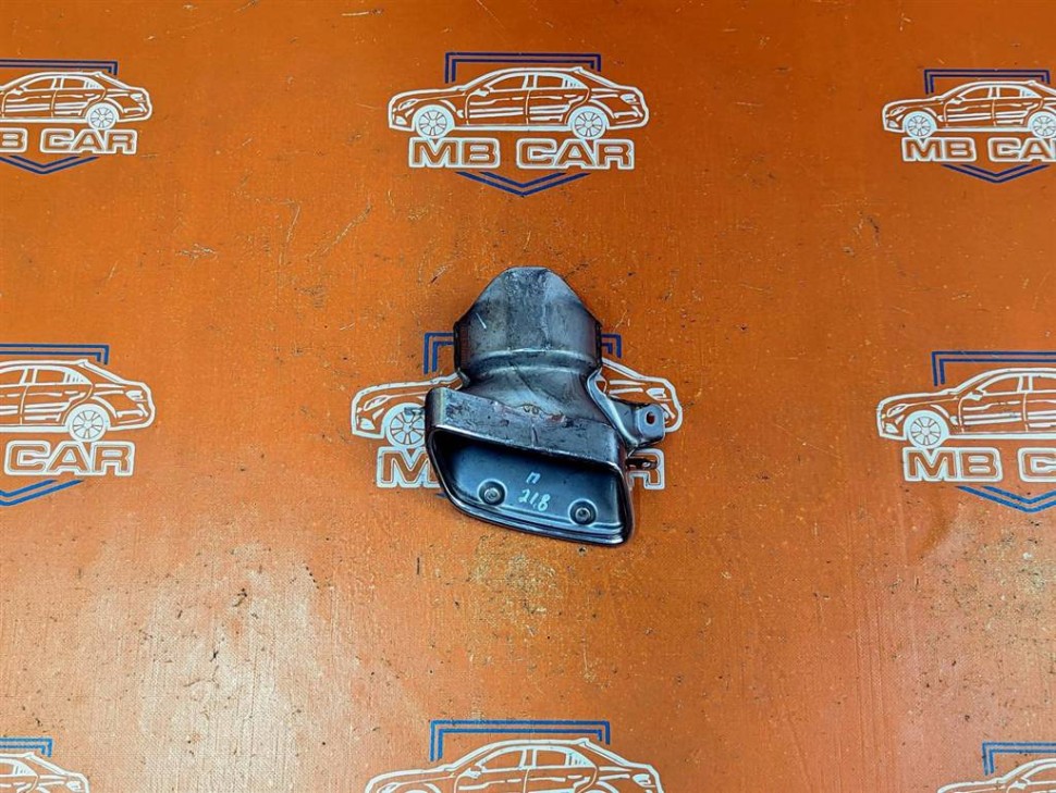 Насадка на глушитель MERCEDES-BENZ CLS-класс C218/X218 (2010 - 2014) фото 1 — Разборка Мерседес