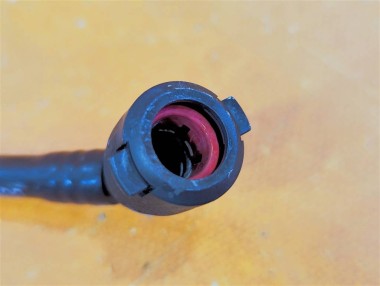 Трубка вакуумная MERCEDES-BENZ C-класс W203/S203/CL203 рестайлинг (2004 - 2008) — Разборка Мерседес