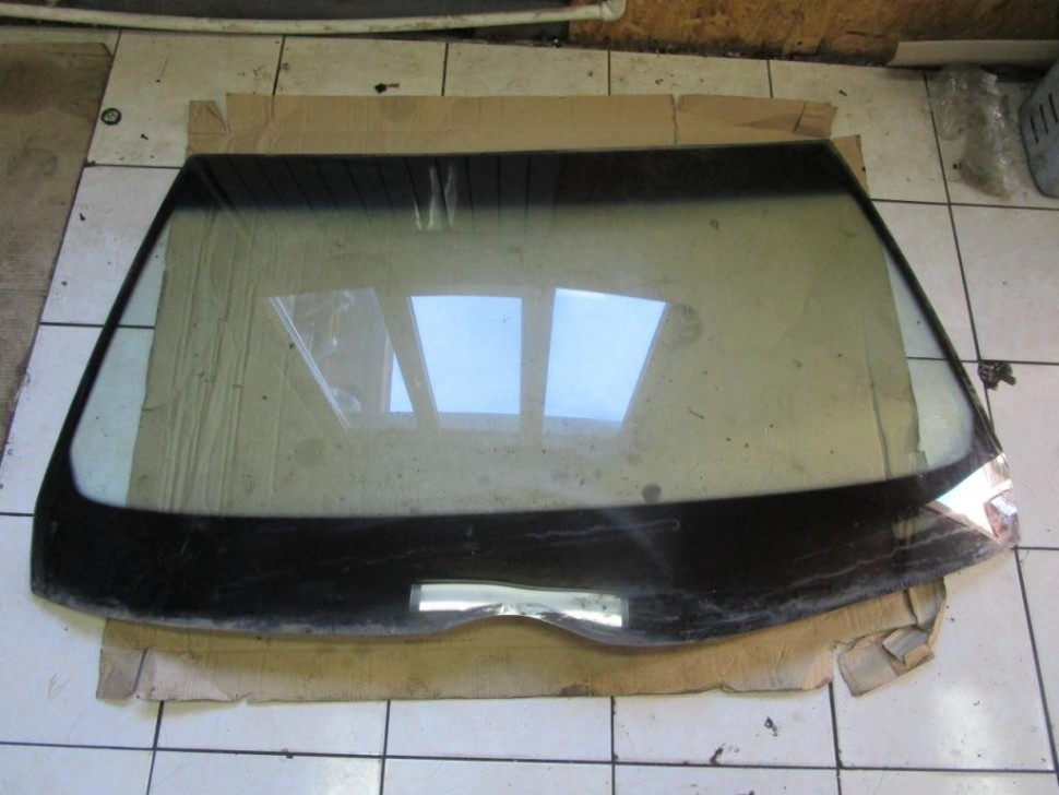 Стекло лобовое MERCEDES-BENZ S-класс W140 (1991 - 1998) фото 1 — Разборка Мерседес