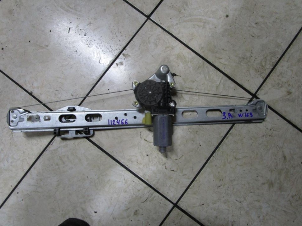 Стеклоподъемник задний правый MERCEDES-BENZ M-класс W163 рестайлинг (2001 - 2005) фото 1 — Разборка Мерседес
