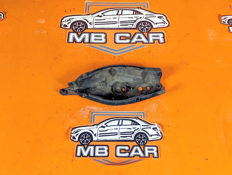 Кожух заднего рычага (лодки) MERCEDES-BENZ E-класс W124/S124/C124/A124 (1984 - 1997) фото 1 &mdash; Разборка Мерседес