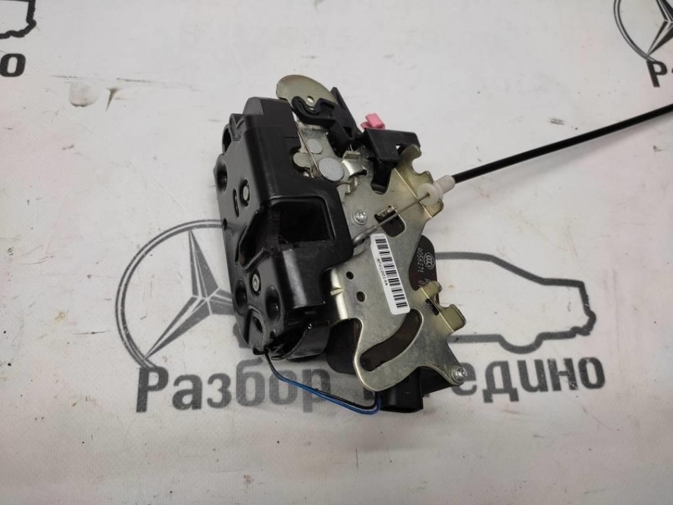 Замок двери передней левой MERCEDES-BENZ Vito W639 (2003 - 2010) фото 1 — Разборка Мерседес