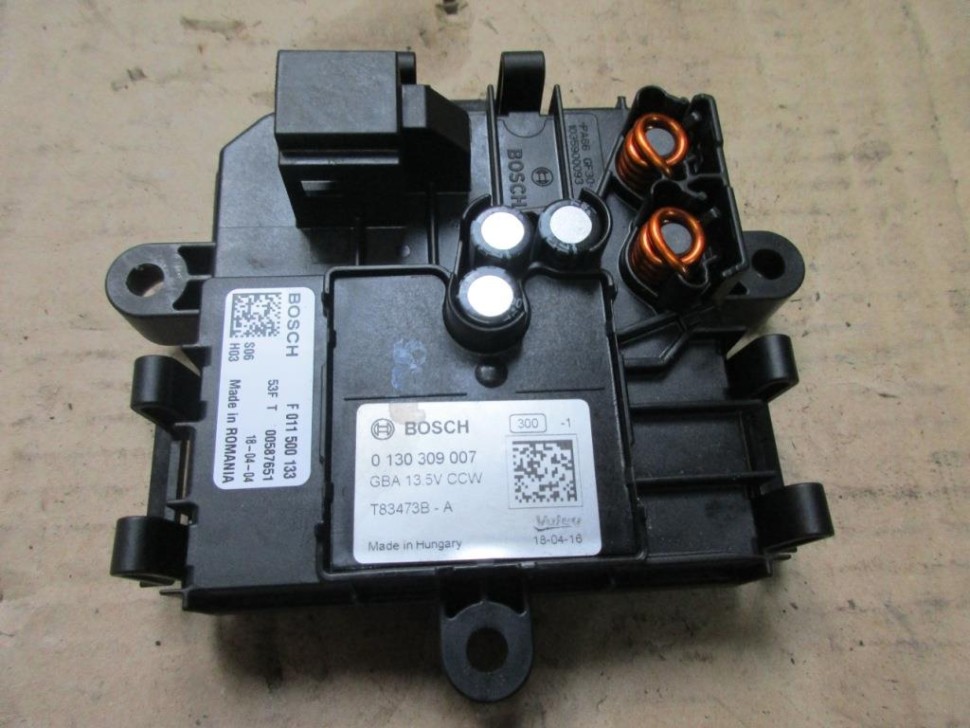 Реле моторчика печки MERCEDES-BENZ E-класс W213/S213/C238/A238 (2016 - 2021) фото 1 — Разборка Мерседес