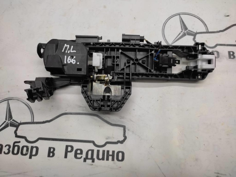 Ответная часть замка двери MERCEDES-BENZ GLE-класс W166 (2015 - 2018) фото 1 — Разборка Мерседес