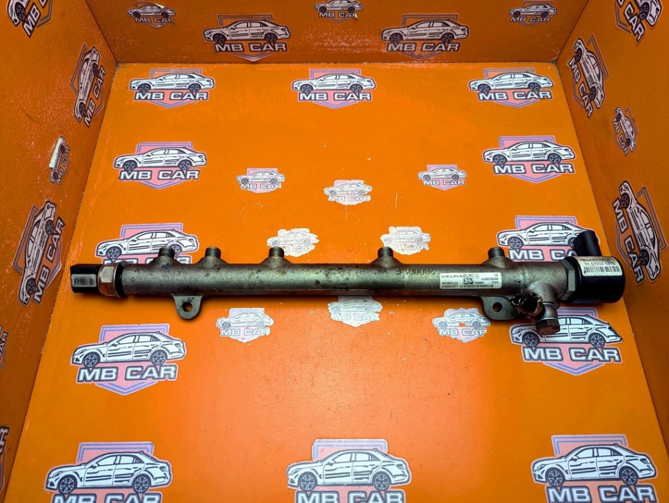 Рампа топливная MERCEDES-BENZ C-класс W204/S204 (2006 - 2011) фото 1 &mdash; Разборка Мерседес