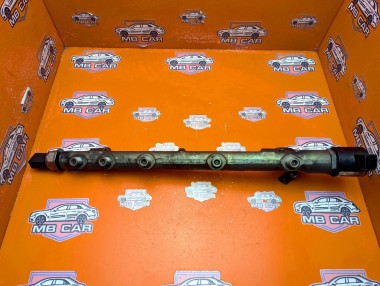 Рампа топливная MERCEDES-BENZ C-класс W204/S204 (2006 - 2011) &mdash; Разборка Мерседес