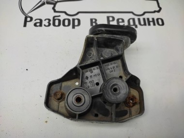 Кронштейн крепления бампера MERCEDES-BENZ M-класс W164 рестайлинг (2008 - 2011) — Разборка Мерседес