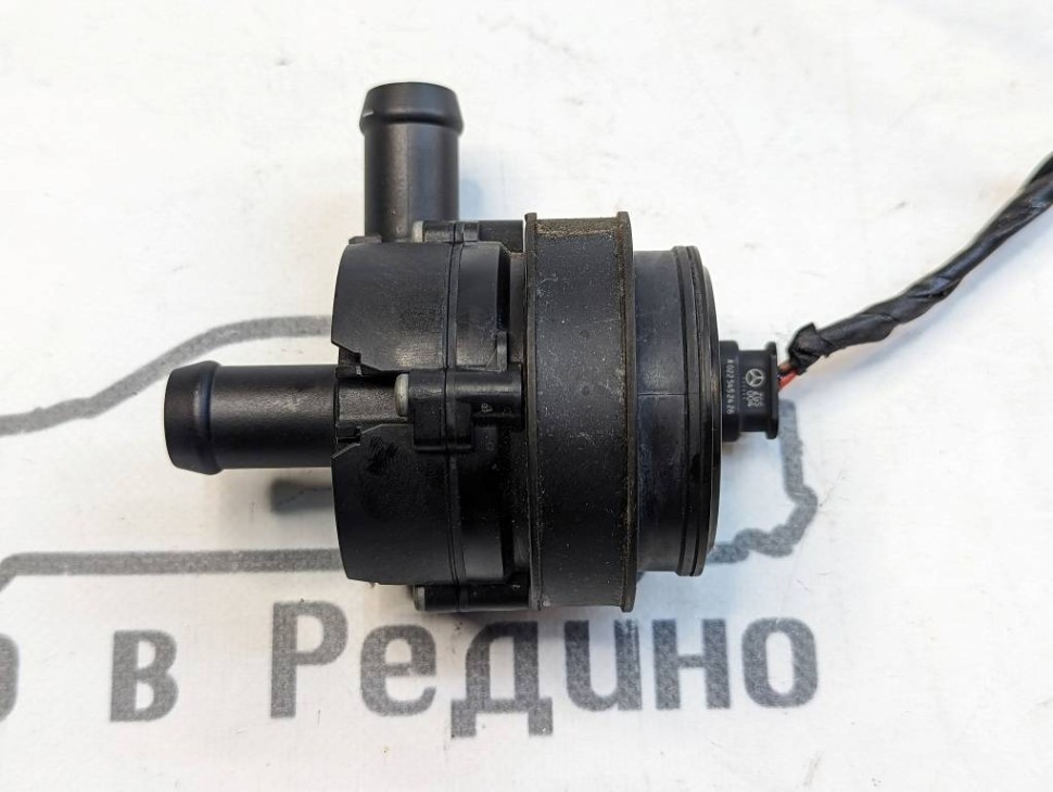 Насос циркуляционный MERCEDES-BENZ CLA-класс C117/X117 (2013 - 2016) фото 1 — Разборка Мерседес