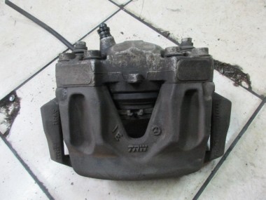 Суппорт передний левый MERCEDES-BENZ E-класс W212/S212/C207/A207 рестайлинг (2013 - 2016) — Разборка Мерседес