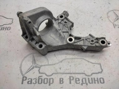 Кронштейн двигателя MERCEDES-BENZ CLA-класс C118/X118 (2019 - 2023) — Разборка Мерседес
