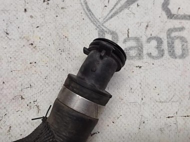 Патрубок ОЖ MERCEDES-BENZ C-класс W205/S205/C205/A205 (2014 - 2018) — Разборка Мерседес