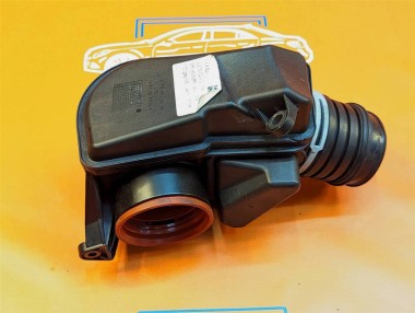 Резонатор воздушного фильтра MERCEDES-BENZ CLK-класс C209/A209 (2002 - 2005) — Разборка Мерседес