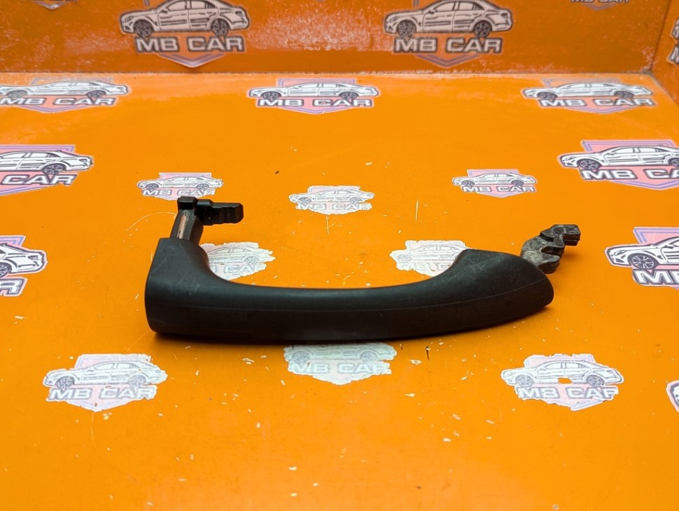 Ручка двери наружняя MERCEDES-BENZ C-класс W203/S203/CL203 рестайлинг (2004 - 2008) фото 1 &mdash; Разборка Мерседес