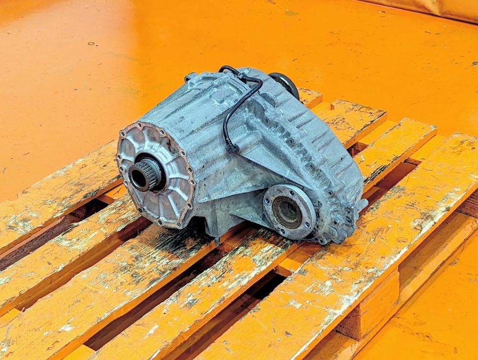 Раздаточная коробка MERCEDES-BENZ M-класс W163 рестайлинг (2001 - 2005) фото 1 — Разборка Мерседес