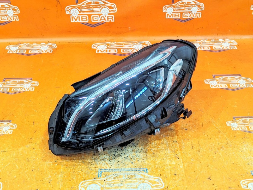 Фара левая MERCEDES-BENZ B-класс W246 рестайлинг (2014 - 2018) фото 1 — Разборка Мерседес