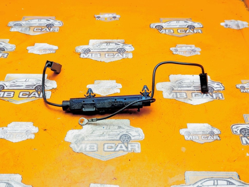 Антенна MERCEDES-BENZ M-класс W163 (1997 - 2001) фото 1 &mdash; Разборка Мерседес