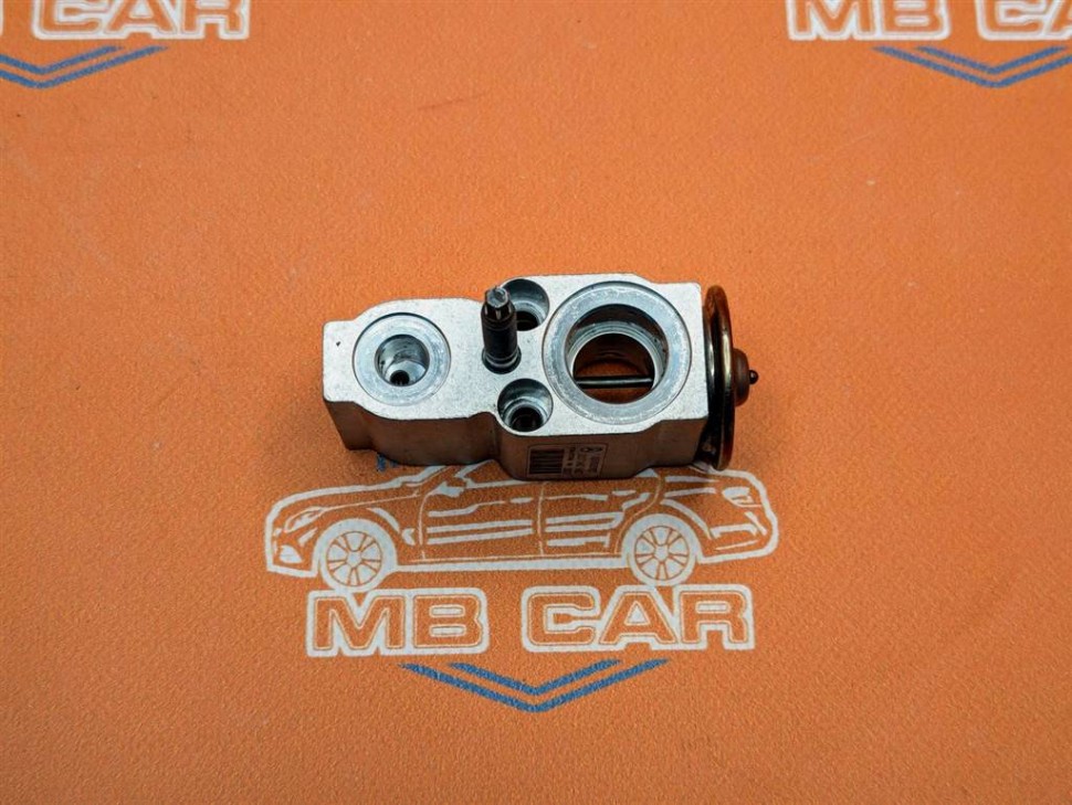 Клапан расширительный MERCEDES-BENZ A-класс W177 (2018 - 2023) фото 1 — Разборка Мерседес