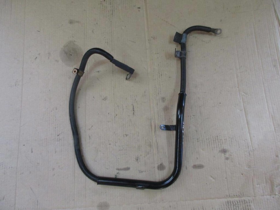 Провод генератора MERCEDES-BENZ C-класс W203/S203/CL203 рестайлинг (2004 - 2008) фото 1 — Разборка Мерседес