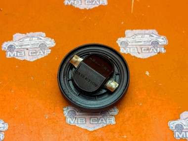 Крышка маслозаливной горловины MERCEDES-BENZ Vito W638 (1996 - 2003) — Разборка Мерседес