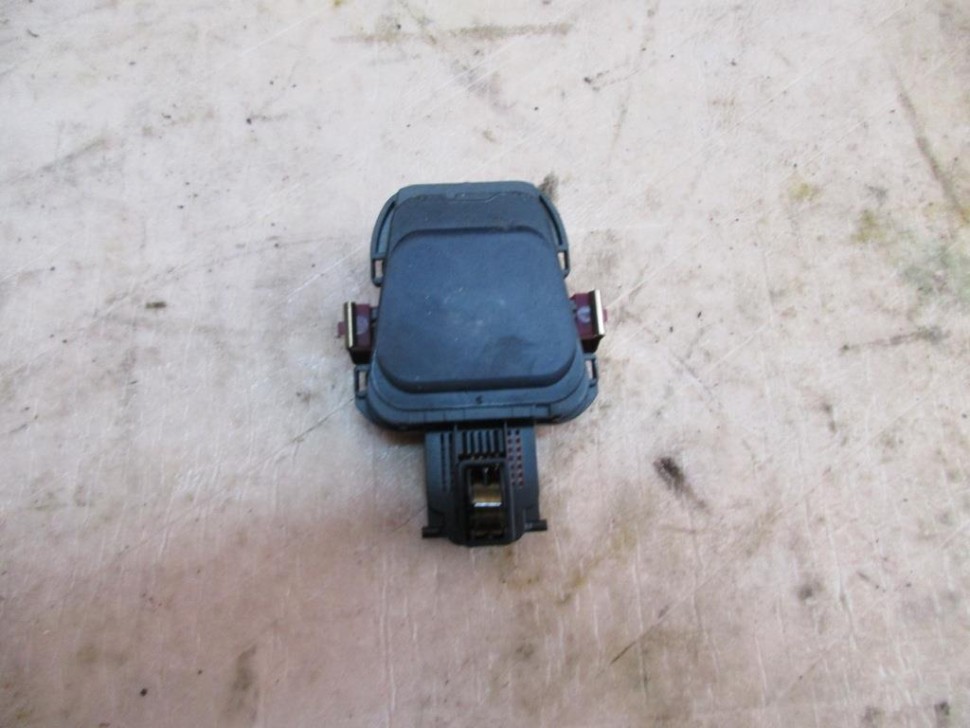 Датчик дождя и света MERCEDES-BENZ GLC-класс X253 (2015 - 2019) фото 1 — Разборка Мерседес