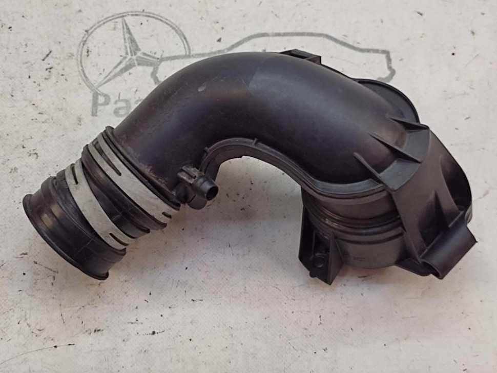 Патрубок впускного коллектора MERCEDES-BENZ E-класс W211/S211 (2002 - 2006) фото 1 — Разборка Мерседес