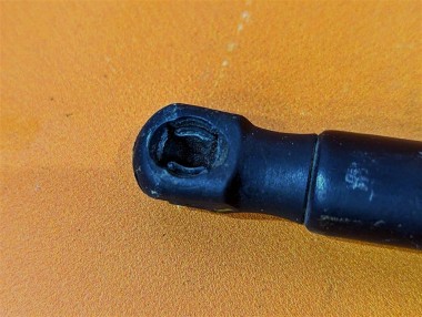 Амортизатор капота MERCEDES-BENZ E-класс W211/S211 (2002 - 2006) — Разборка Мерседес