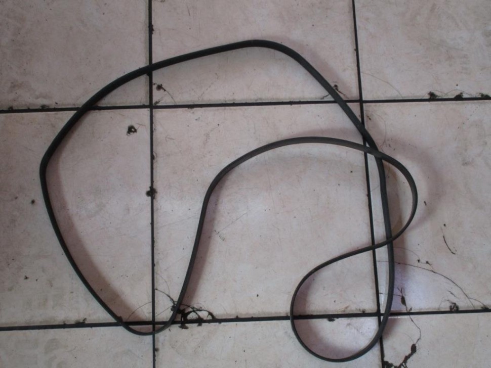 Ремень приводной MERCEDES-BENZ E-класс W210/S210 (1995 - 1999) фото 1 — Разборка Мерседес