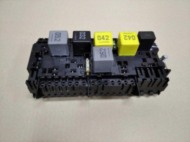 Блок предохранителей MERCEDES-BENZ V-класс W447 (2014 - 2025) — Разборка Мерседес