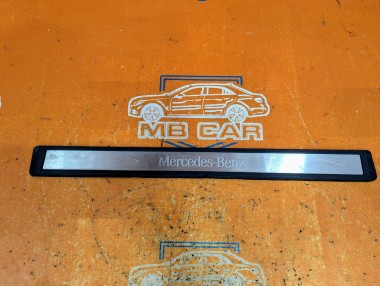 Накладка порога внутренняя MERCEDES-BENZ E-класс W211/S211 (2002 - 2006) — Разборка Мерседес