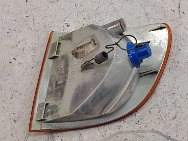 Поворотник правый MERCEDES-BENZ Vito W638 (1996 - 2003) — Разборка Мерседес