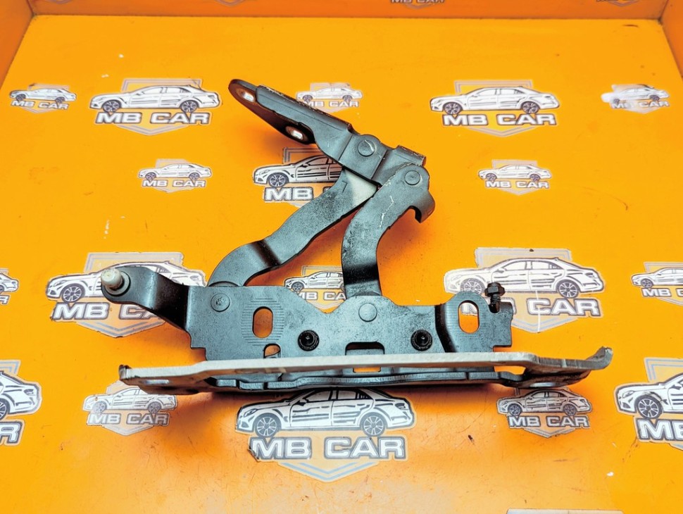 Петля капота MERCEDES-BENZ C-класс W204/S204 (2006 - 2011) фото 1 — Разборка Мерседес