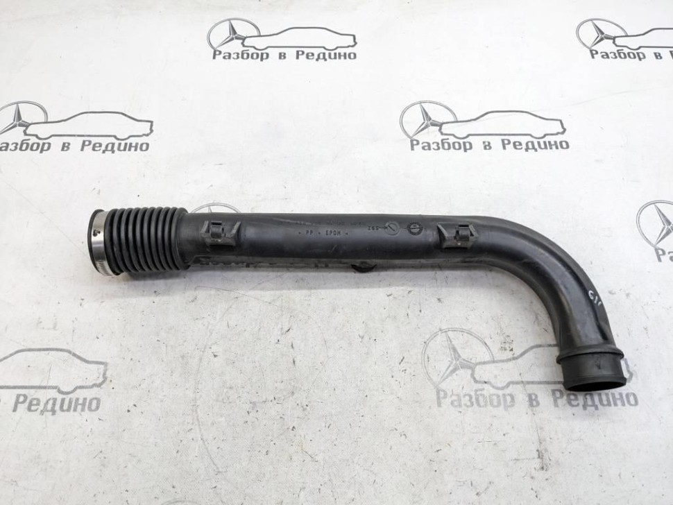 Патрубок воздушный MERCEDES-BENZ Vito W638 (1996 - 2003) фото 1 — Разборка Мерседес