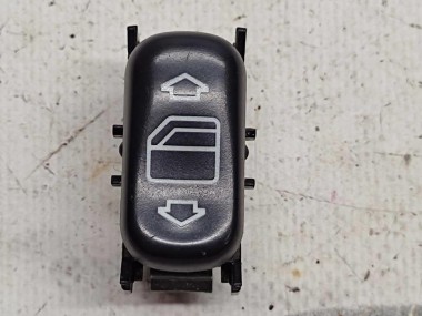 Кнопка стеклоподъемников MERCEDES-BENZ SLK-класс R170 (1996 - 2000) — Разборка Мерседес