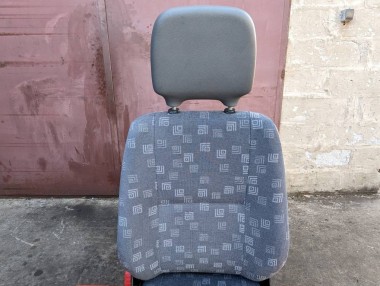 Сиденье переднее правое MERCEDES-BENZ Sprinter W901-905 (1995 - 2006) — Разборка Мерседес