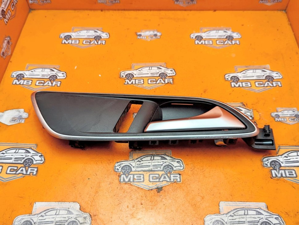 Ручка двери внутренняя MERCEDES-BENZ GLA-класс X156 (2013 - 2017) фото 1 &mdash; Разборка Мерседес