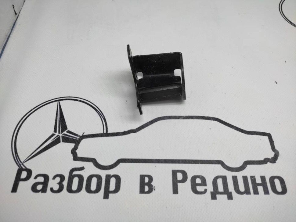 Кронштейн MERCEDES-BENZ GLS-класс X166 (2015 - 2019) фото 1 — Разборка Мерседес