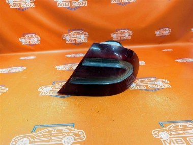 Фонарь задний правый MERCEDES-BENZ CLK-класс C209/W209 (2002 - 2005) — Разборка Мерседес