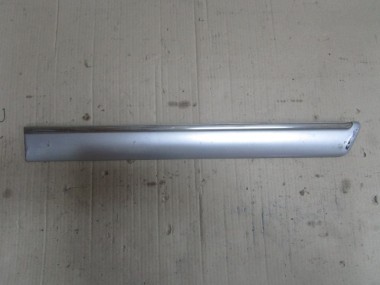 Молдинг двери MERCEDES-BENZ E-класс W210/S210 (1995 - 1999) — Разборка Мерседес