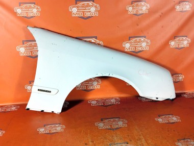 Крыло переднее правое MERCEDES-BENZ CLK-класс C208/A208 рестайлинг (1999 - 2003) &mdash; Разборка Мерседес
