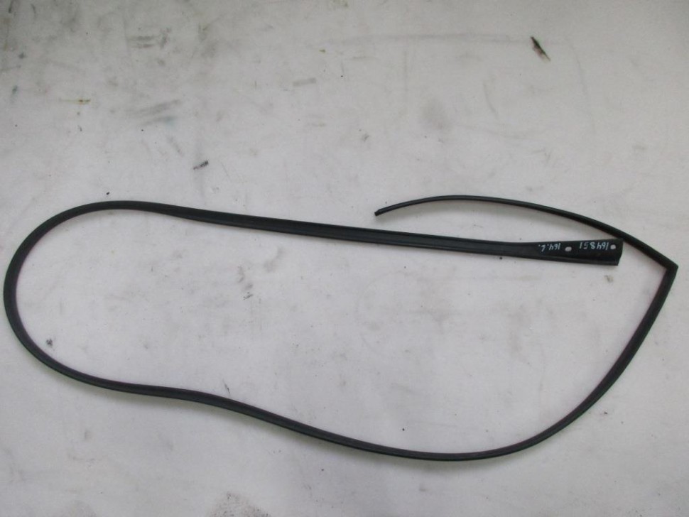 Уплотнитель крыши MERCEDES-BENZ GL-класс X164 (2006 - 2009) фото 1 — Разборка Мерседес