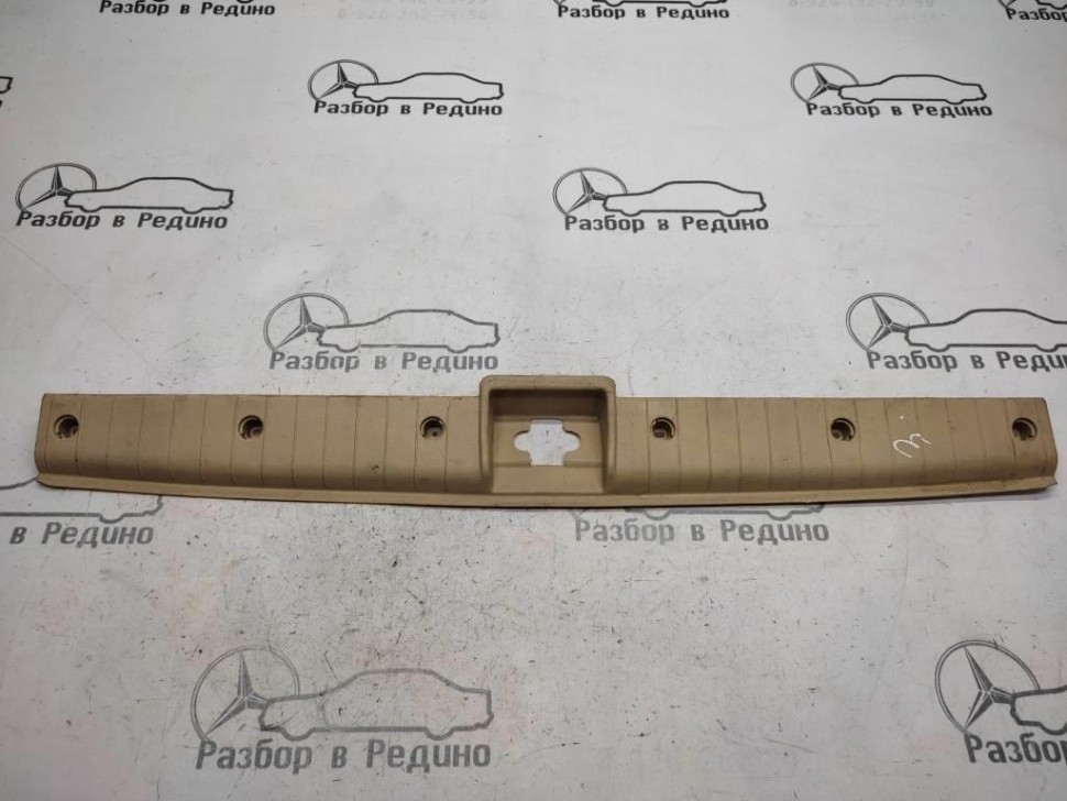 Накладка замка багажника MERCEDES-BENZ M-класс W163 рестайлинг (2001 - 2005) фото 1 — Разборка Мерседес